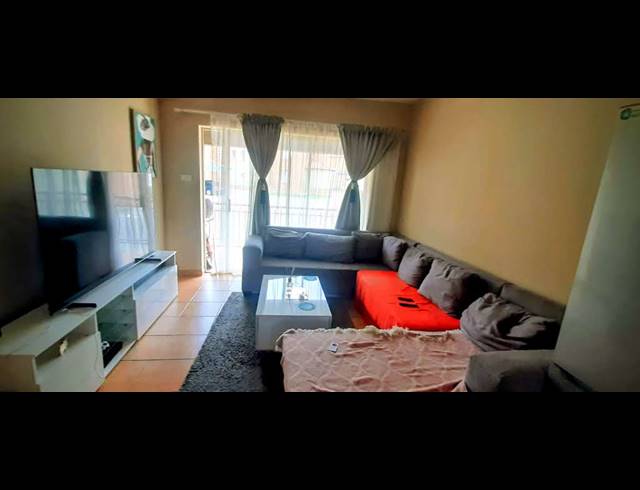 2 BEDROOM SECTIONAL TITLE FOR SALE IN BIRCHLEIGH